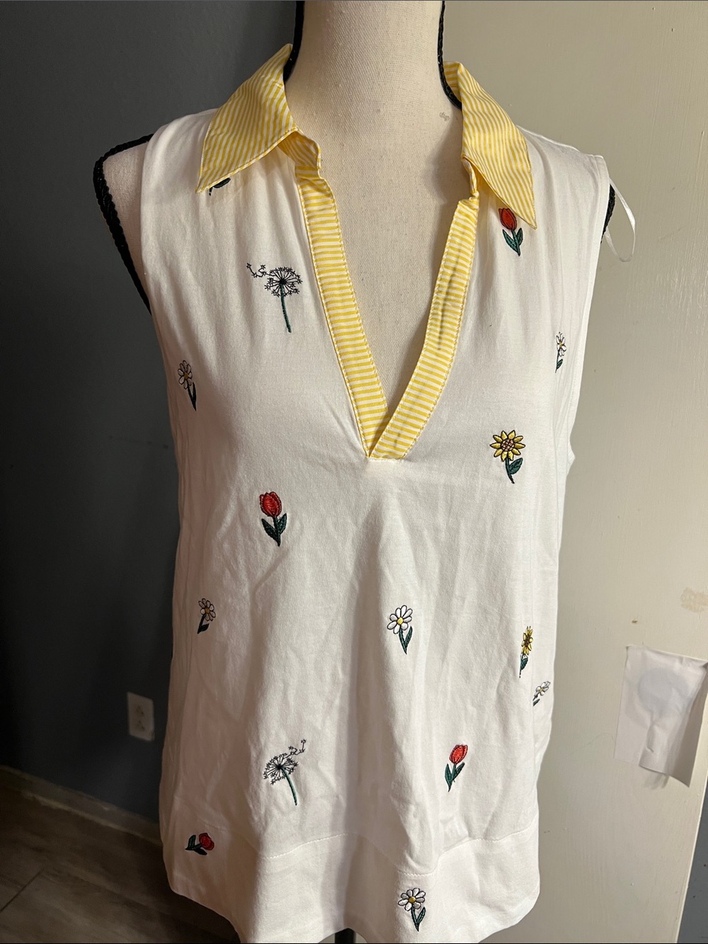 Sleeveless White Floral Polo Tank with Yellow Stripe Collar
